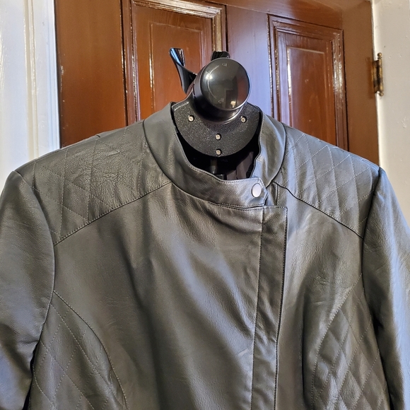 Tart Collections Gray Motorcycle Jacket - Size Large - Picture 3 of 7